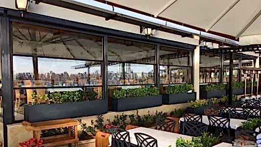 HAREKETLİ KÜPEŞTE